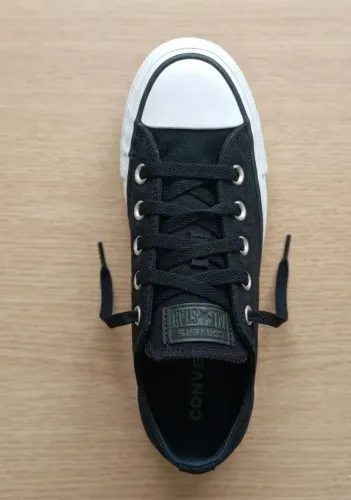 Tênis All Star tamanho 33