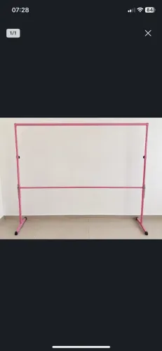 ARARA DE ROUPAS/GUARDA ROUPA