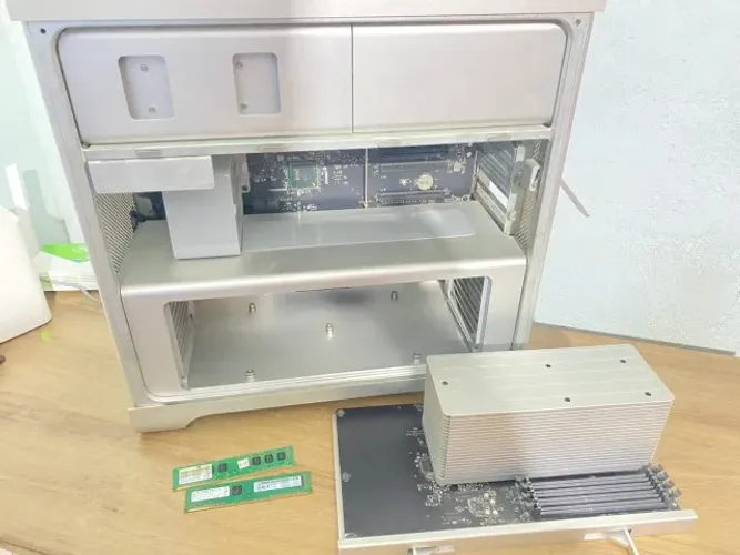 Mac Pro (Mid 2010) Quad-Core