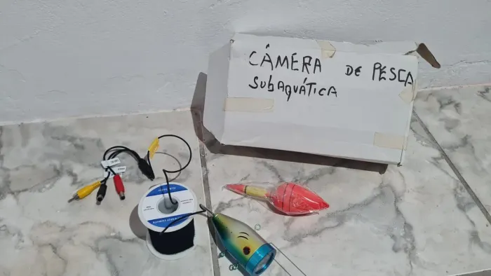 Camera de pesca subaquática