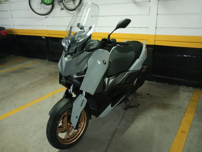 Pneu dianteiro xmax 250 xmax 300