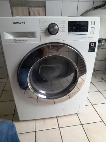 Vendo máquina lava e seca da Samsung 