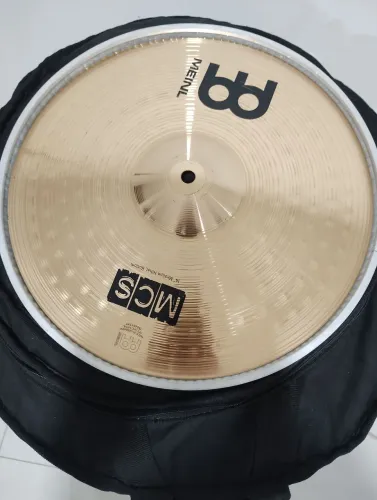 Pratos meinl usados,kit completo de brinde um splach 8