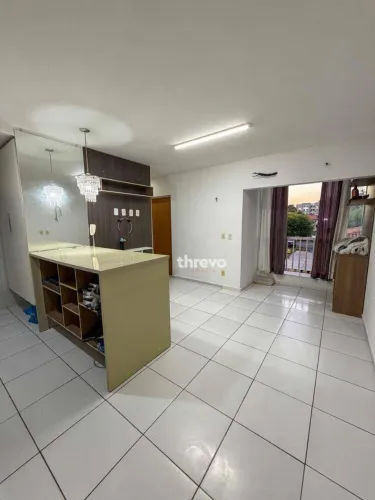 Apartamento com 3 dormitórios para alugar, 62 m² por R$ 2.140,00/mês - Itararé - Teresina/