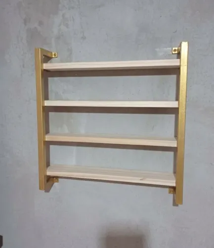 Esmalteira Industrial Gold (50 cm) - Organize com Estilo e Atraia mais Clientes!