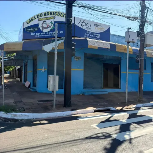 Imóvel comercial de esquina á venda no Centro de Campo Grande - MS