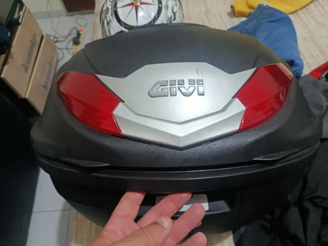 Baú givi 45l completo
