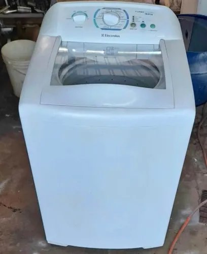 Vendo máquina marca Electrolux 12kg