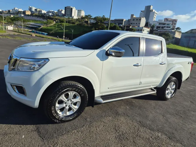 Nissan Frontier XE CD 4X4 2.3 Bi-TB Diesel Aut. 2019