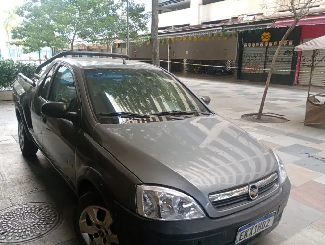 Chevrolet Montana 1.4 8V Conquest Econoflex 2P 2010