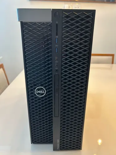 Dell Workstation T5820 - Xeon W-2223 - 32GB - Nvme 512GB- NVIDIA RTX P2200 5GB
