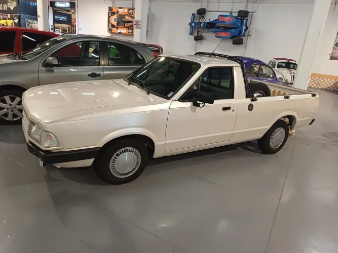 Ford Pampa GL 1.6/ 1.8 (álcool) 1991