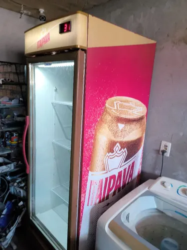 Freezer expositor semi novo 490L