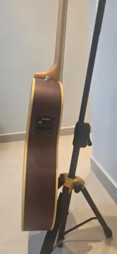 violão fender tim armstrong hellcat super novo