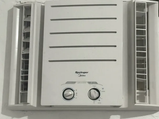 Ar condicionado midea - Janela 