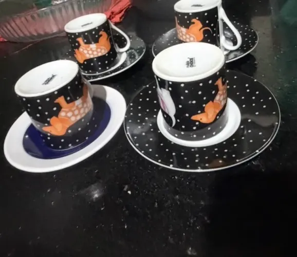 4 perfeitas xícara s estilosa 