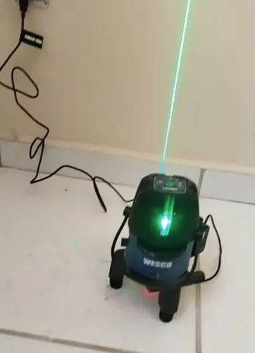 Nivelador a laser