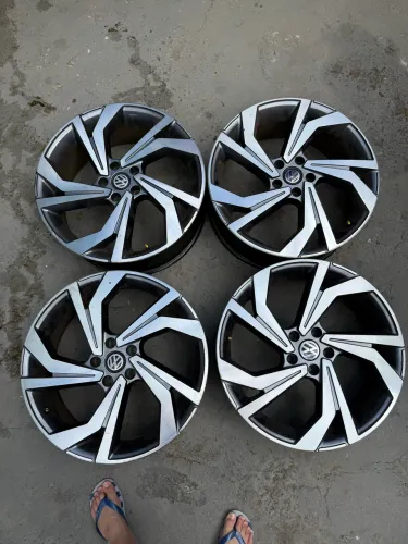 Vendo rodas aro 20 (Leia descrição do anuncio)