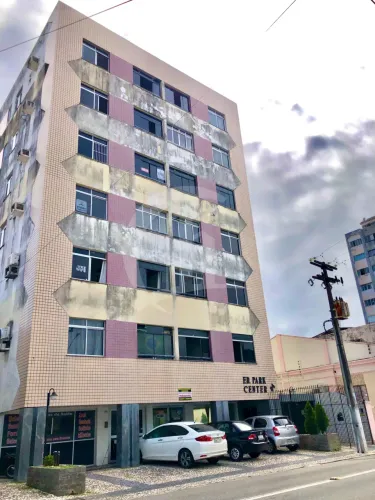 Venda de Apartamento no Edifício Park Center