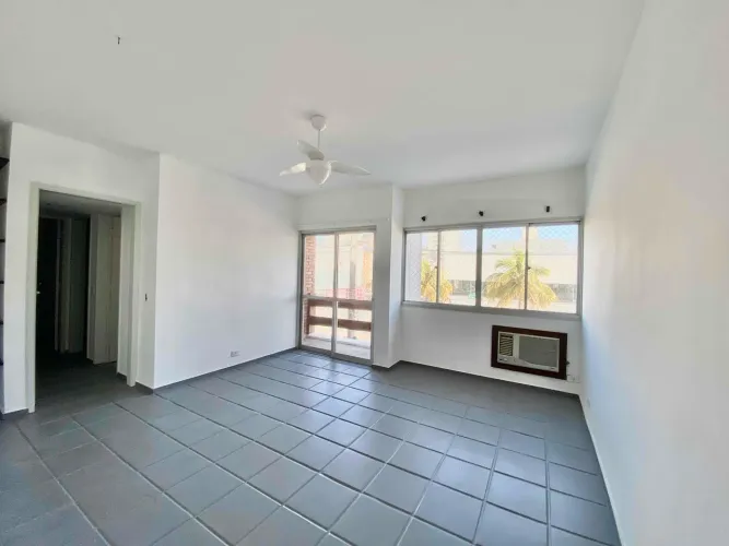 Apartamento para Locação Anual na Enseada no Guarujá | QVista Inteligência Imobiliária Gua