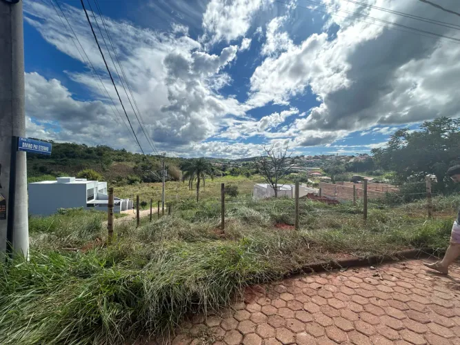 Lote - Vendo, Troco por carro ou Moto