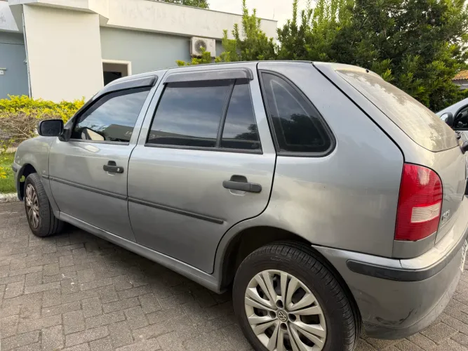 Volkswagen Gol Geração III Power 1.0 MI 16V Gasolina Mec. 4P 2002