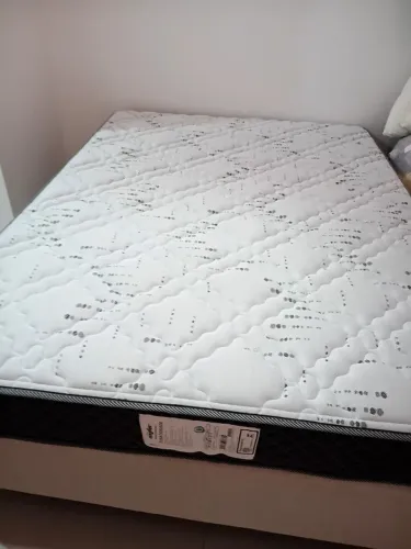 COLCHÃO E CAMA BOX  Ecoflex modelo Adapto P.C.