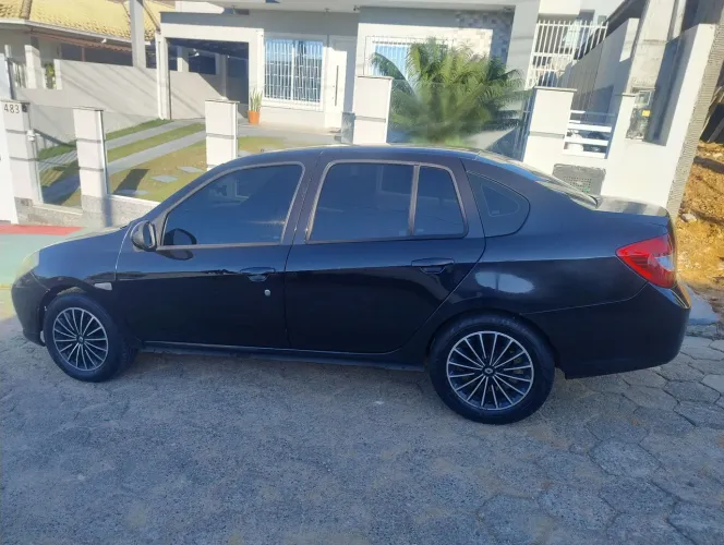 Renault Symbol Privilège Hi-flex 1.6 16V 4P 2013