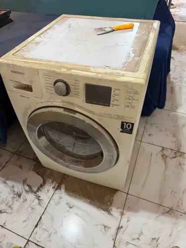 Máquina de lavar roupa