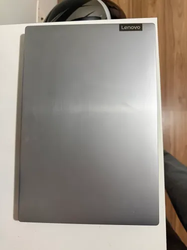 Notebook Lenovo s145