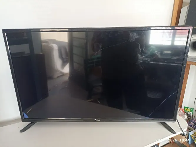 TV philco 32" PTV32t (defeito)