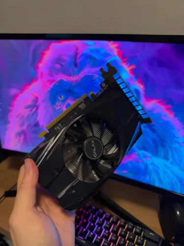 GTX 1050 GALAX
