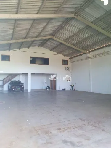 Barracão para alugar, 350 m² por R$ 7.850,00/mês - Antares - Londrina/PR