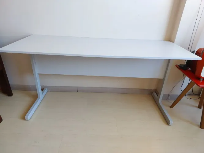 Mesa para escritório 1,55 x 60