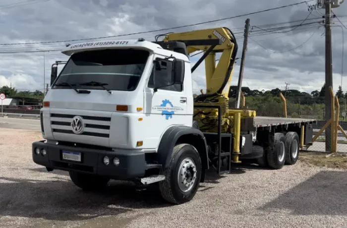 Caminhão munck VW 35.300H