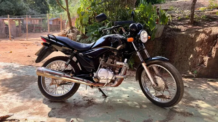 Moto em dia