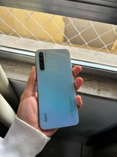 Celular Redmi note 8 64gb com carregador original e capinha