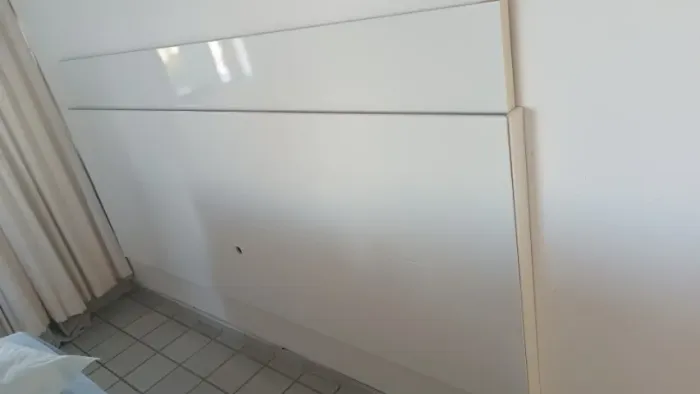 Painel para TV Branco Brilhante - 2,20 m