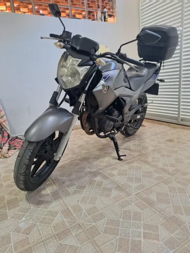 FAZER 250 2014