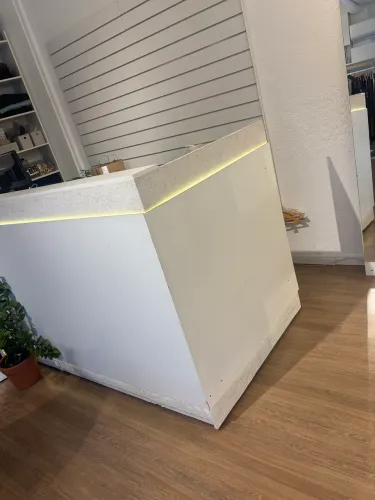 Balcão Caixa para Loja em MDF 18 mm - 1,87 m