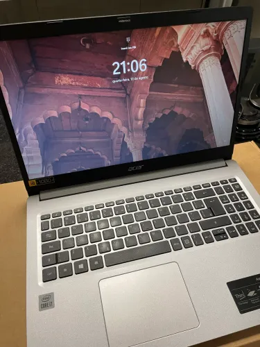 Notebook Acer i7 10ª geração | 12GB RAM | SSD 512GB | 15,6" FHD