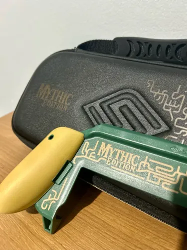 Case e Suporte dos Joycons da Marca Satisfye 