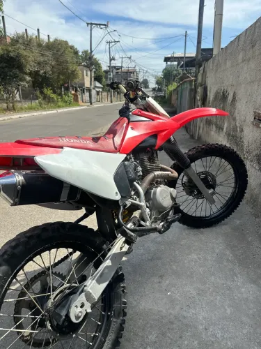 CRF 230F 2008 - Só Pegar e Andar | R$ 11 Mil