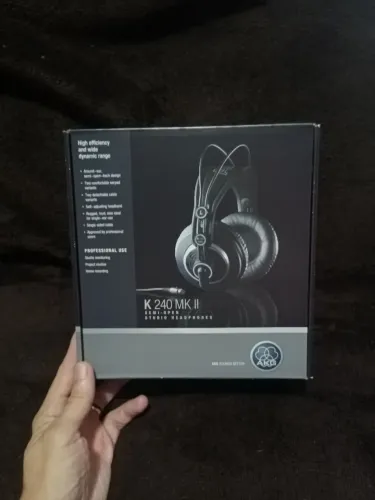 Headphones AKG K240 MKII, novo