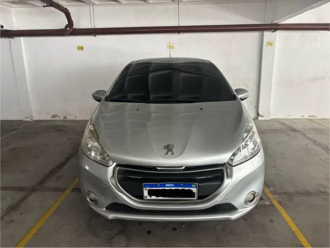 Peugeot 208 Allure 1.5 Flex 8V 5P 2015