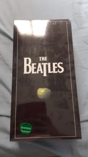 Beatles in Stereo Lacrada 