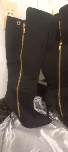 Diversos modelos de roupas para festas, formatura, da Versace, Carmen Steffens , gregory