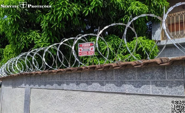 Cerca de arame farpado cortante para muro