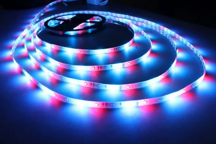 Fita de Led RGB Rolo Com 5m R$ 39,90