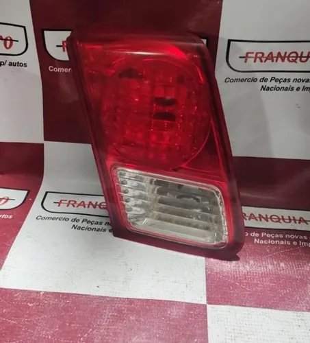 Lanterna da Mala Honda Civic 2004 a 2006